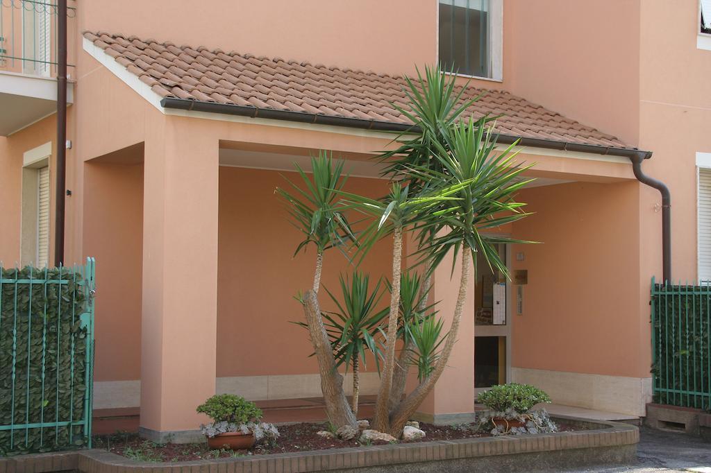 Residence Mizar Pietra Ligure Exterior photo